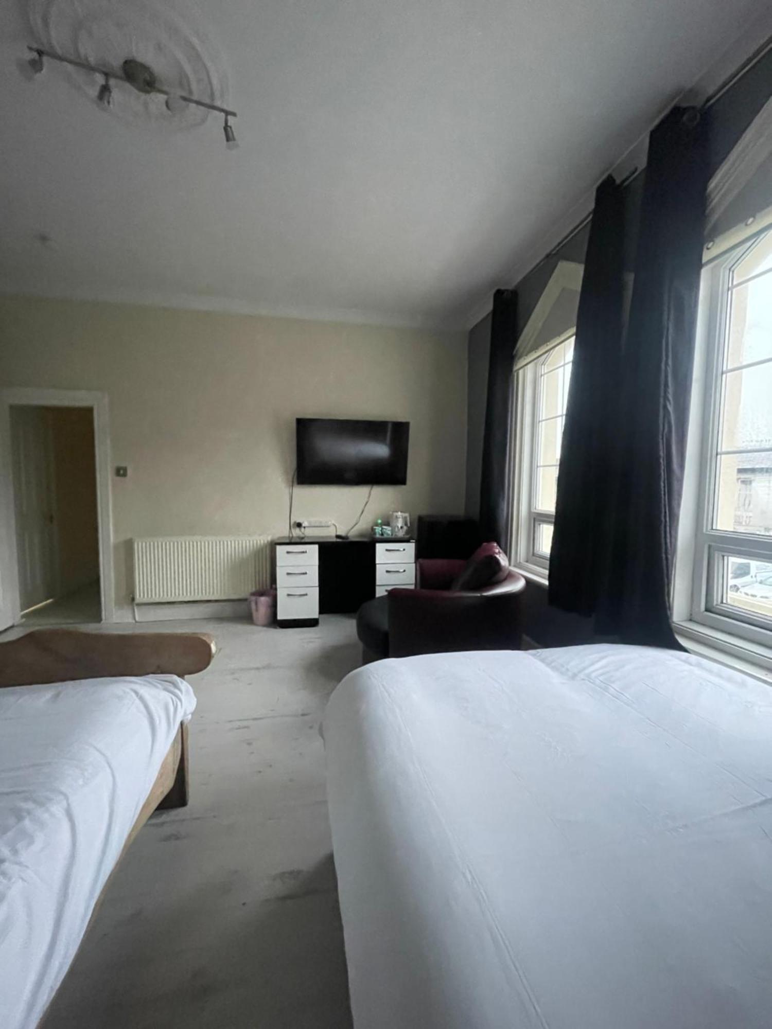 Valencia Hotel Блекпул Екстериор снимка