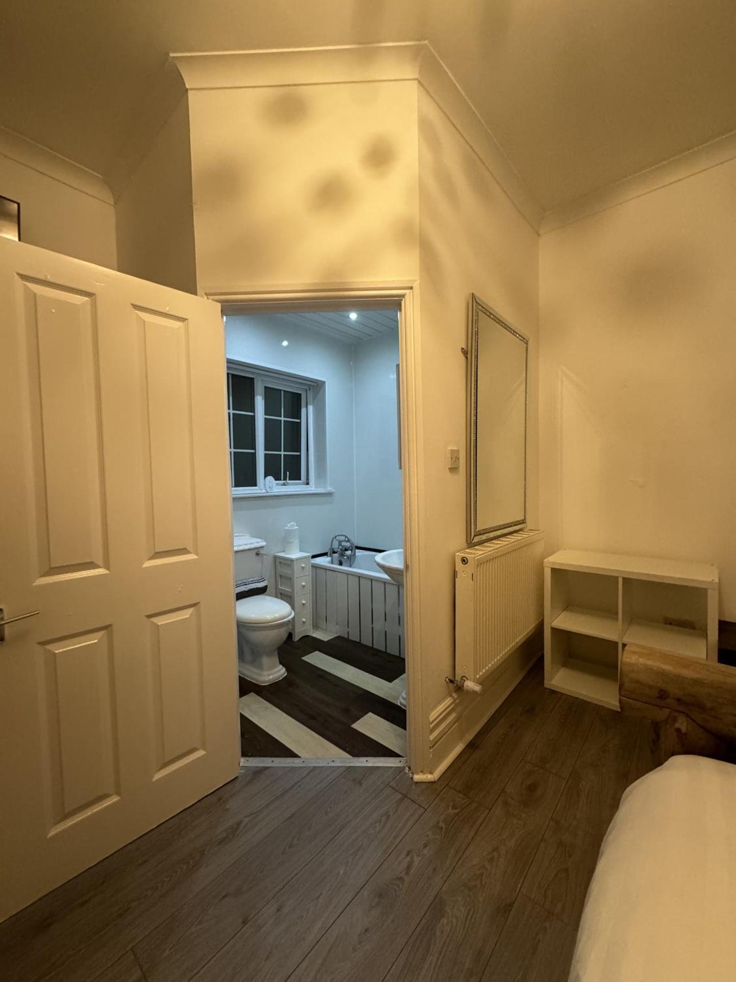 Valencia Hotel Блекпул Екстериор снимка