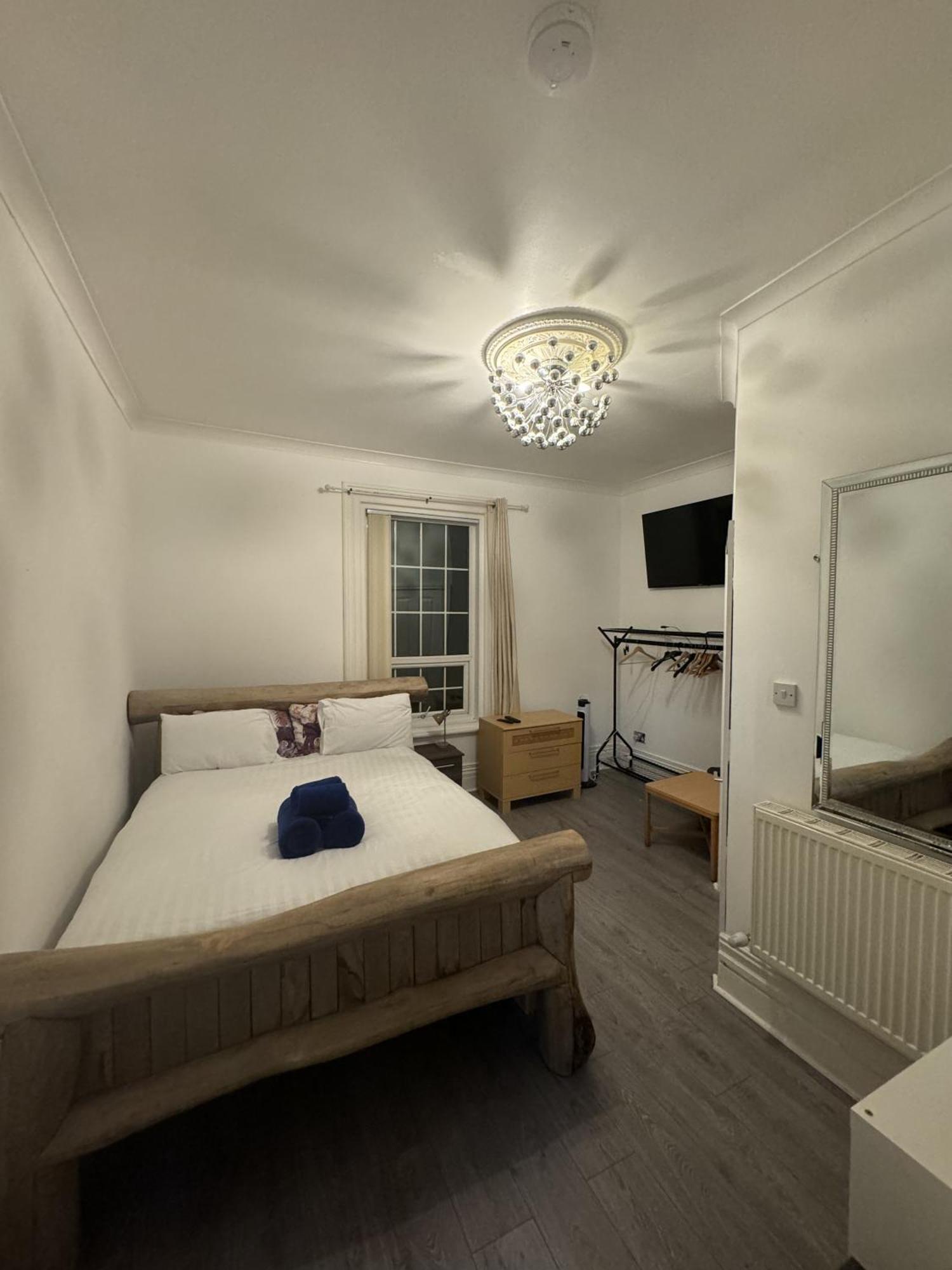 Valencia Hotel Блекпул Екстериор снимка